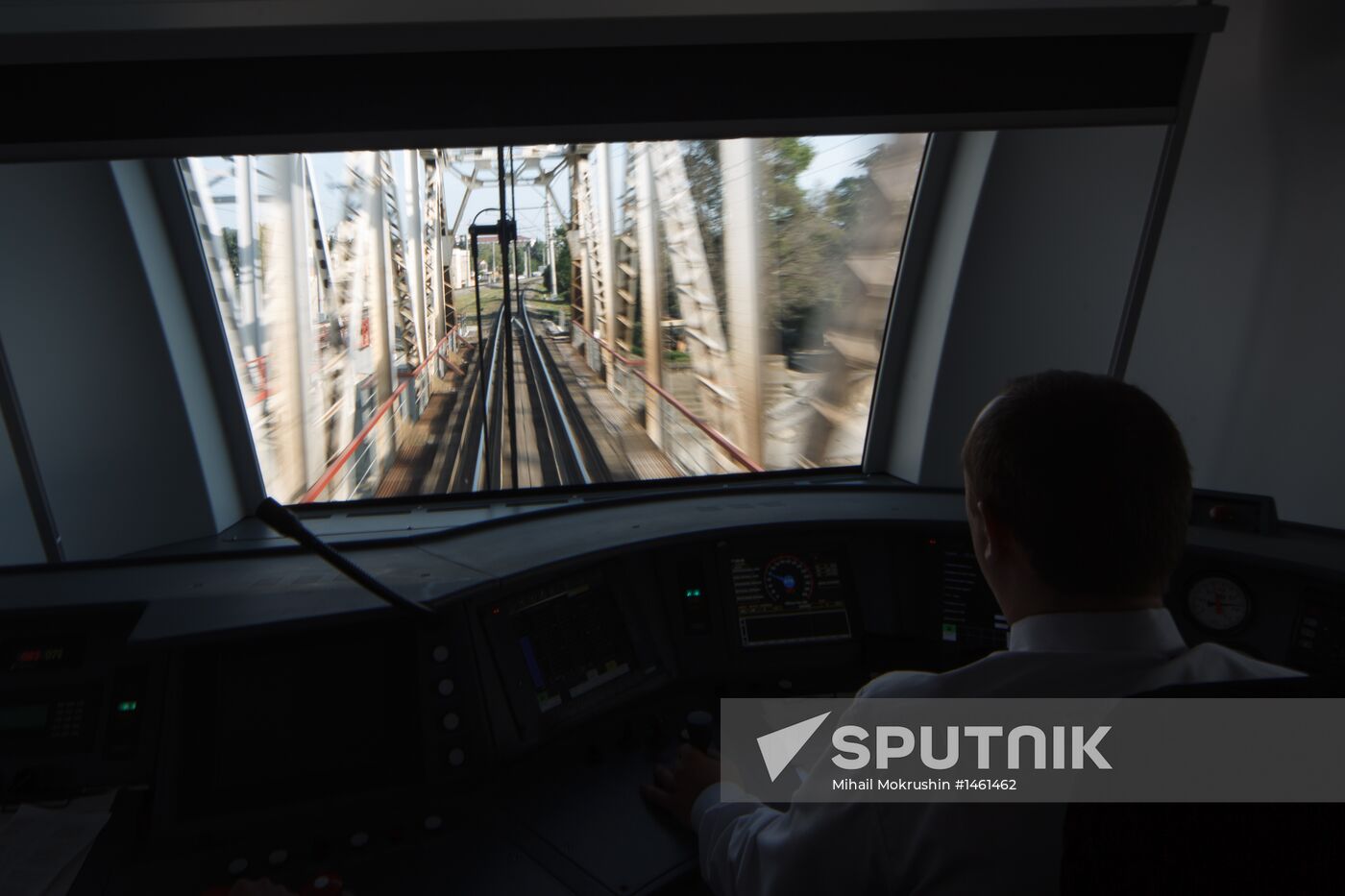High-speed "Lastochka" express trains start running in Sochi