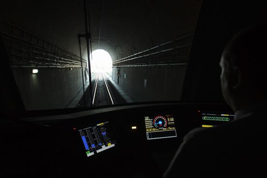 High-speed "Lastochka" express trains start running in Sochi