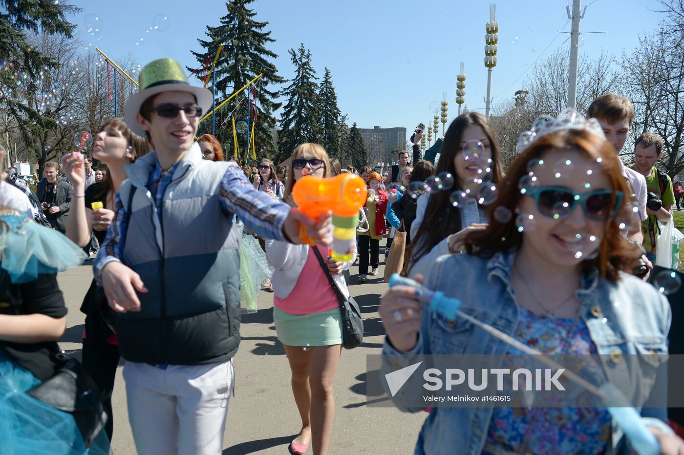 Annual soap bubble parade "Dreamflash"