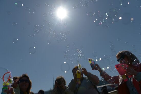 Annual soap bubble parade "Dreamflash"