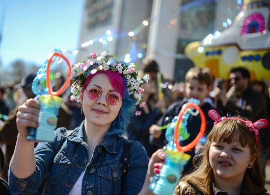 Annual soap bubble parade "Dreamflash"