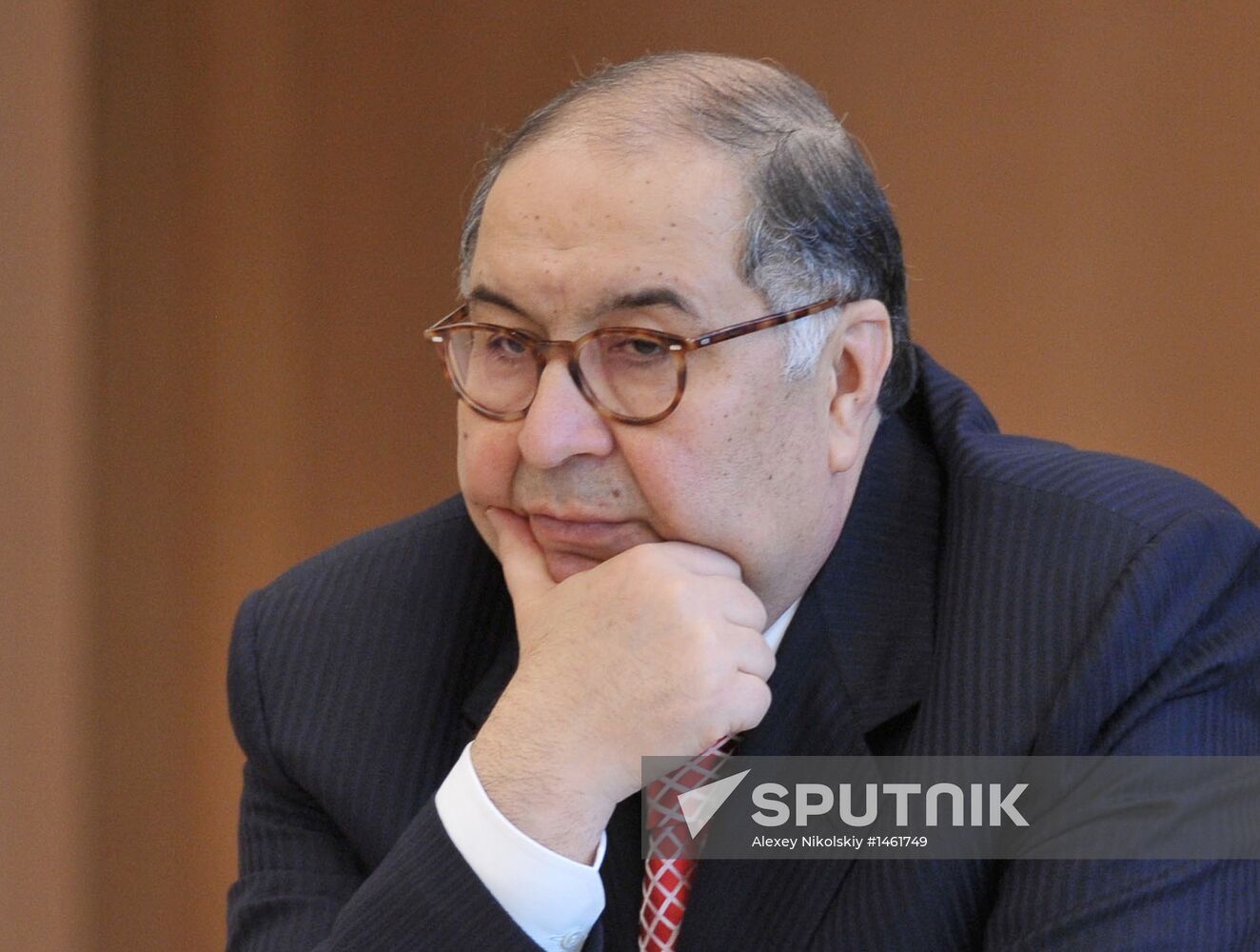 Vladimir Putin meets with Mariinsky Theater's board of trustees
