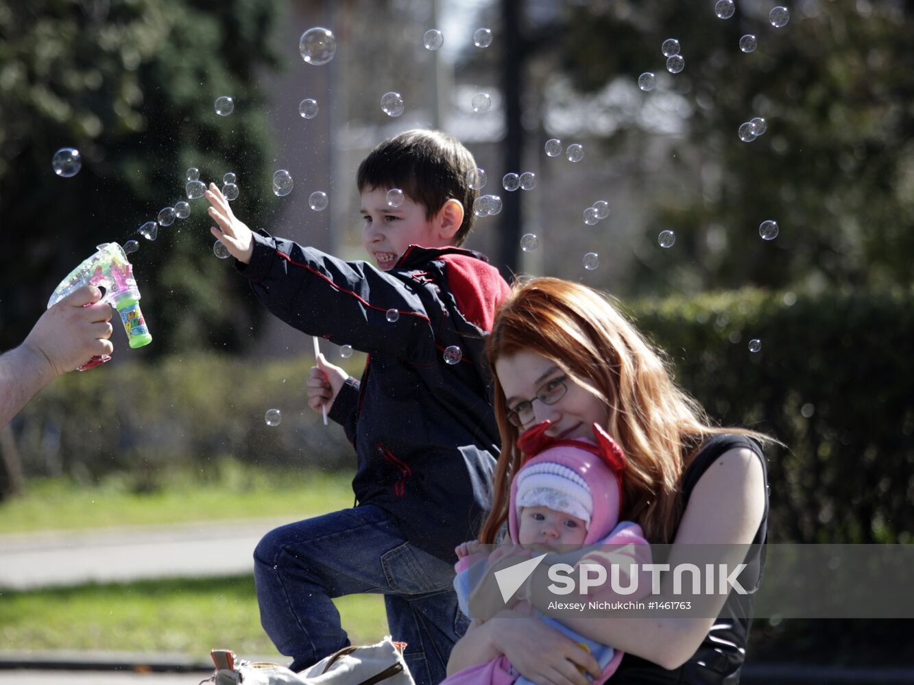 Annual soap bubble parade "Dreamflash"