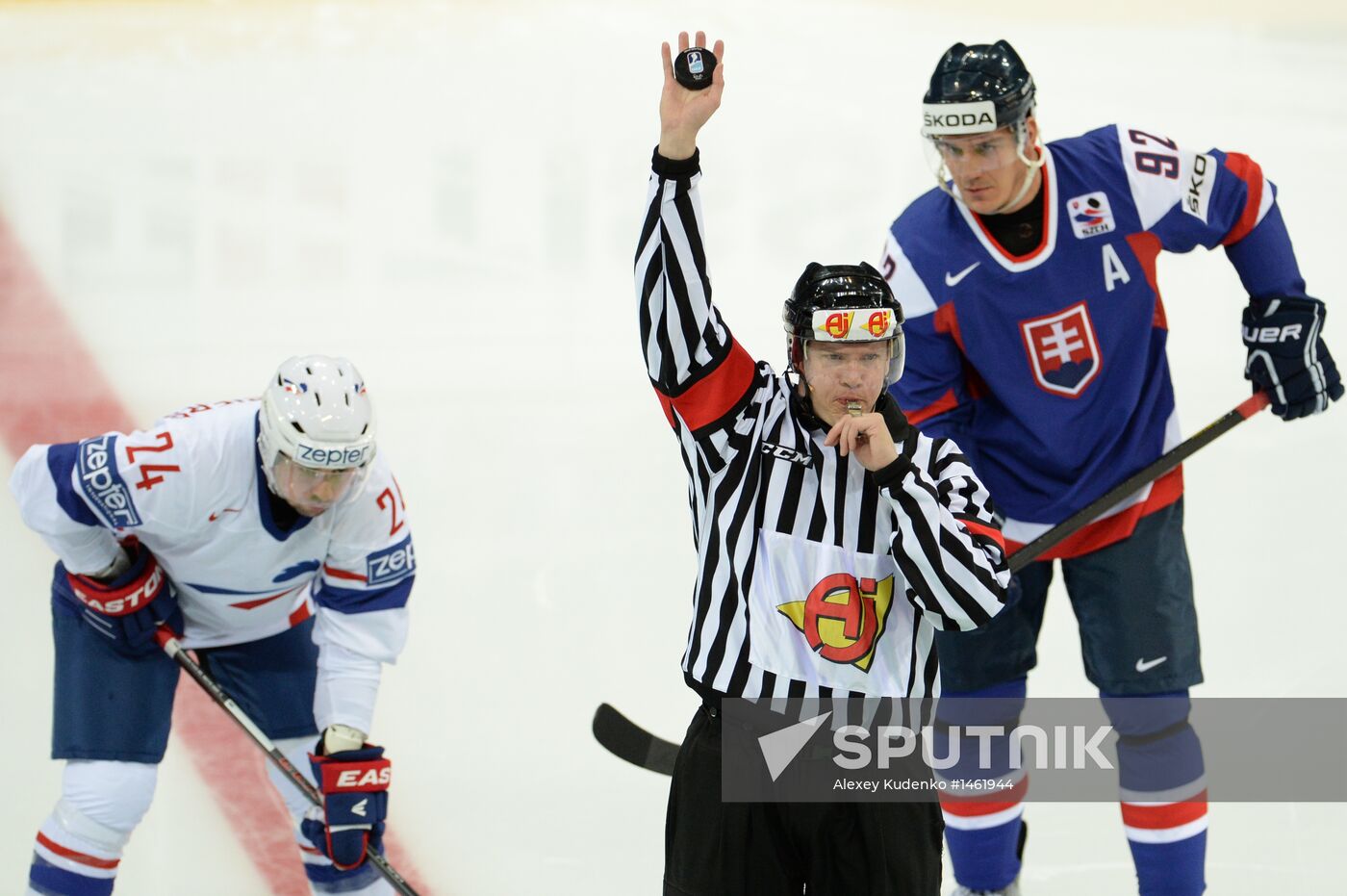 2013 IIHF World Championship. France vs Slovakia