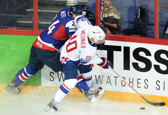 2013 IIHF World Championship. France vs Slovakia