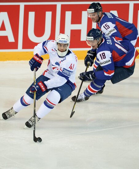 2013 IIHF World Championship. France vs Slovakia