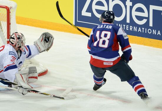 2013 IIHF World Championship. France vs Slovakia