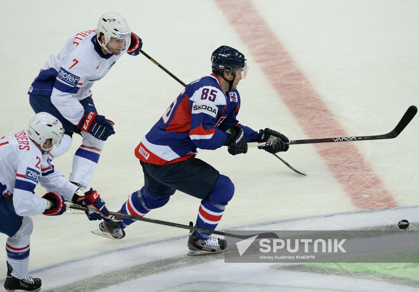 2013 IIHF World Championship. France vs Slovakia