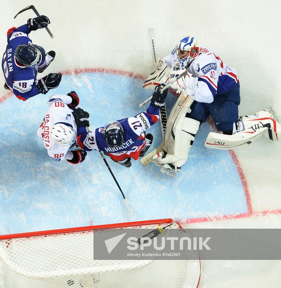2013 IIHF World Championship. France vs Slovakia
