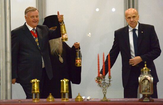 Meeting Holy Fire from Jerusalem at Vnukovo airport