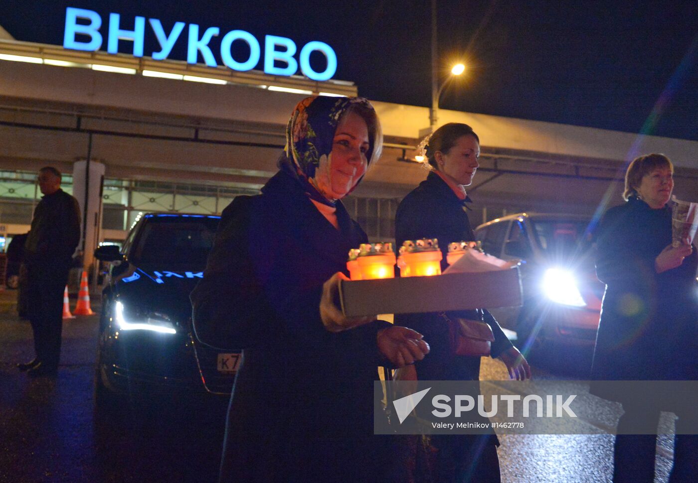 Meeting Holy Fire from Jerusalem at Vnukovo airport