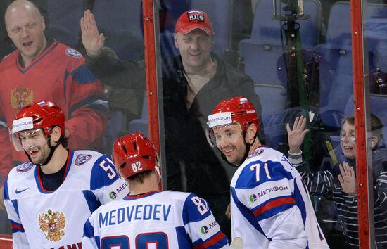2013 IIHF World Championships. Germany vs. Russia