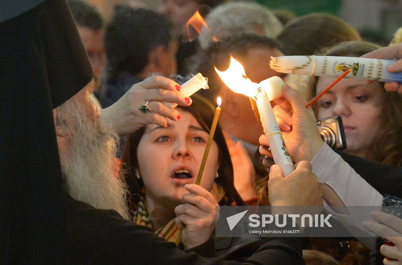 Meeting Holy Fire from Jerusalem at Vnukovo airport