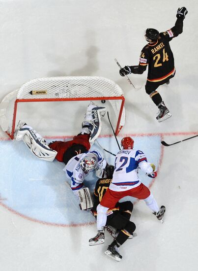2013 IIHF World Championships. Germany vs. Russia