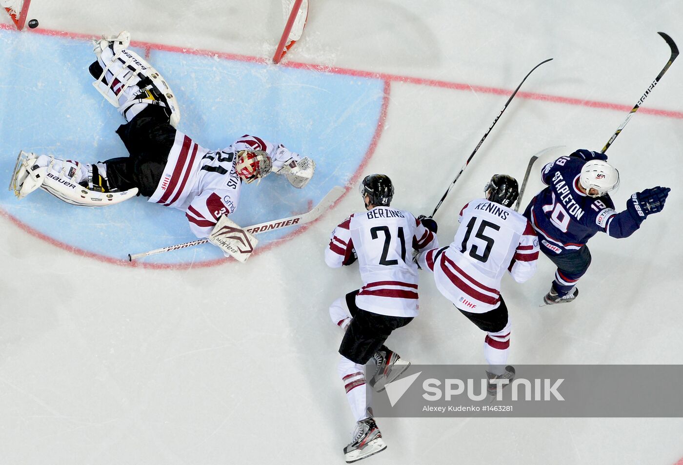 2013 IIHF World Championships. Latvia vs USA