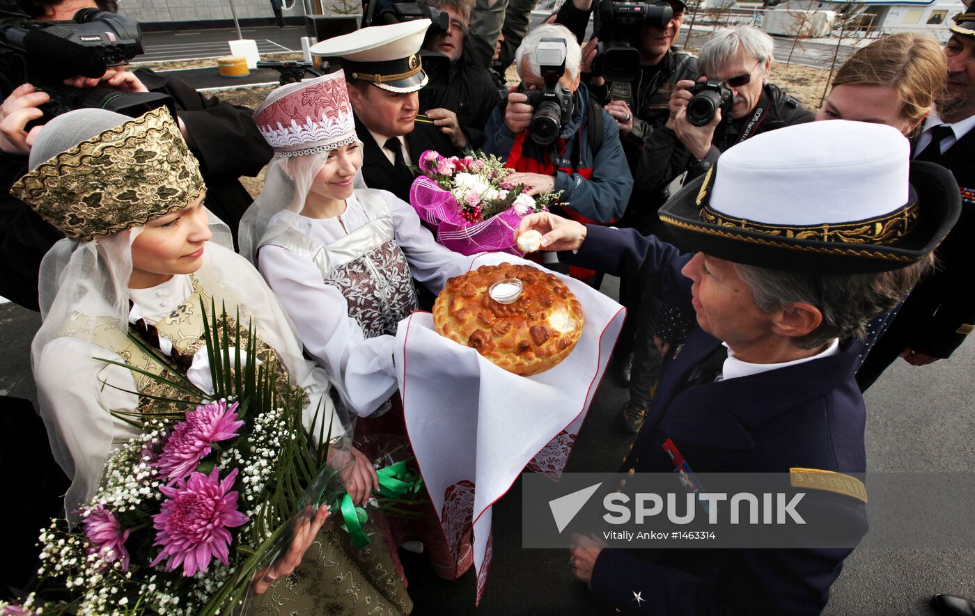 French Navy frigate Vendemiaire visits Vladivostok