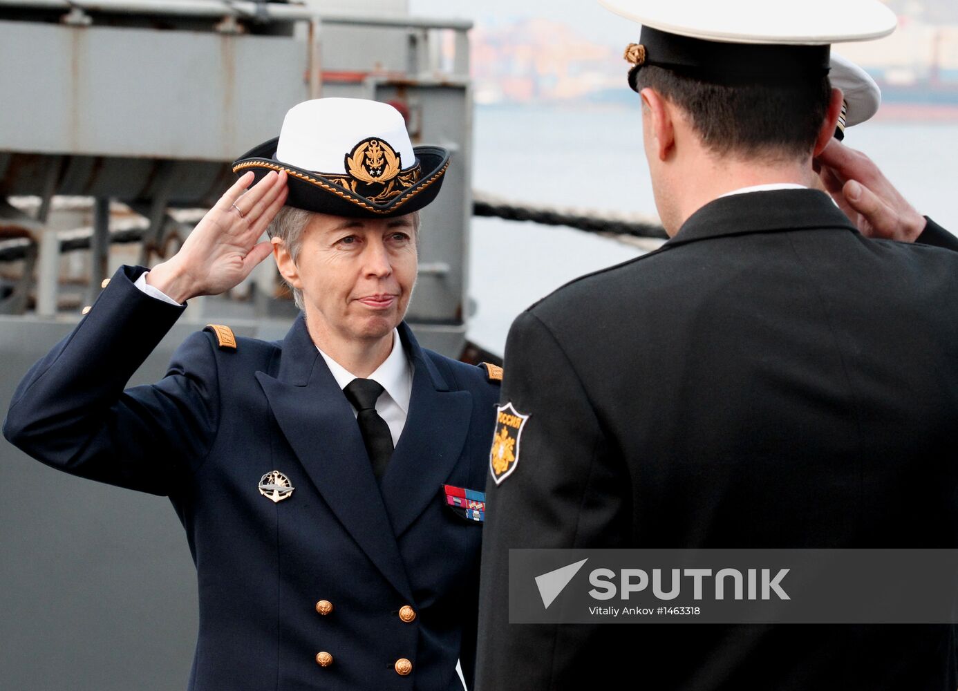 French Navy frigate Vendemiaire visits Vladivostok
