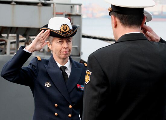 French Navy frigate Vendemiaire visits Vladivostok