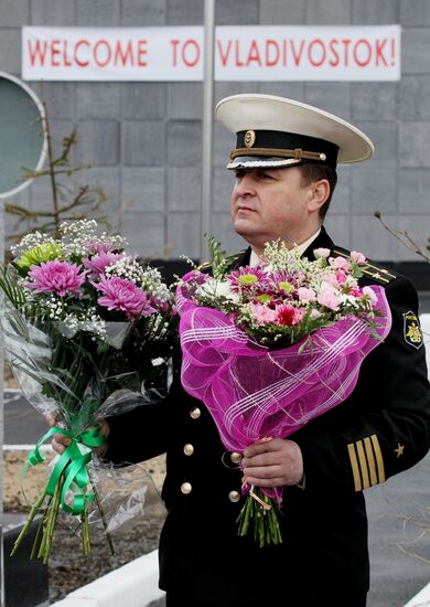 French Navy frigate Vendemiaire visits Vladivostok