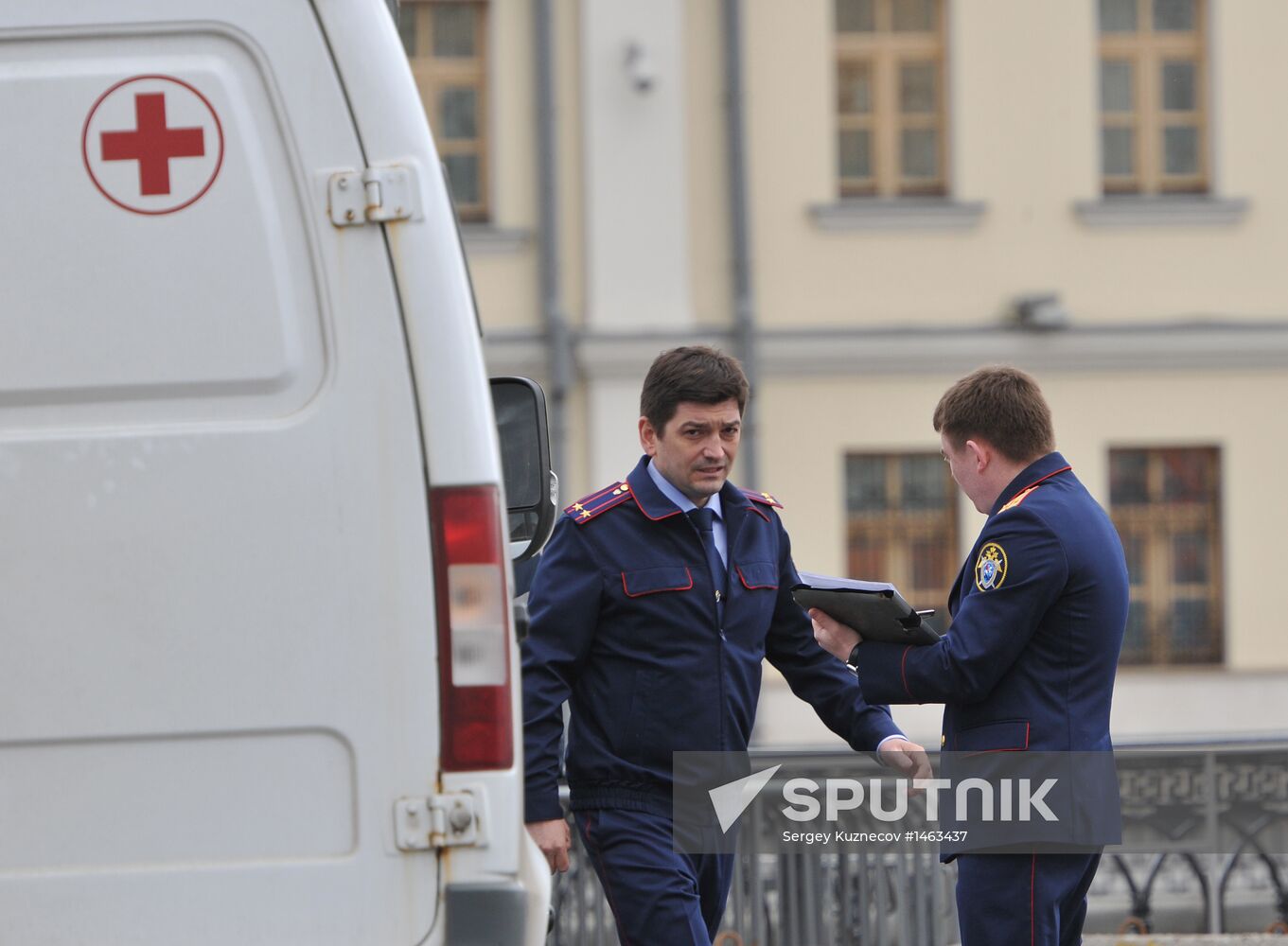 Worker dies during stage assembly on Bolotnaya Square
