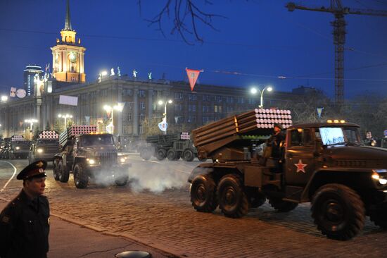 Victory Parade general rehearsal held in Yekaterinburg