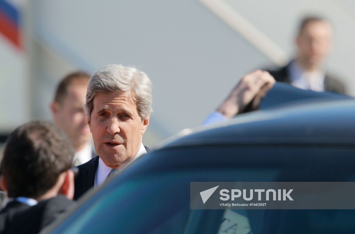 US Secretary of State John Kerry arrives in Moscow