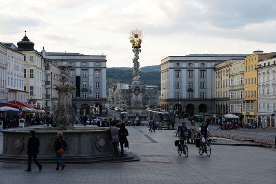 World cities. Linz
