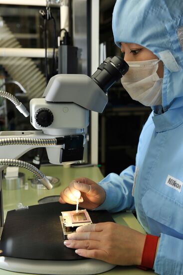 Production of Nikon photo equipment