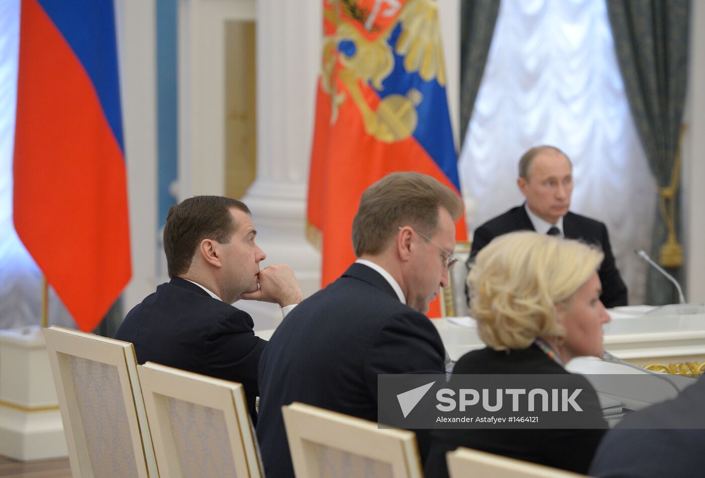 Kremlin meeting on progress in presidential edict implementation