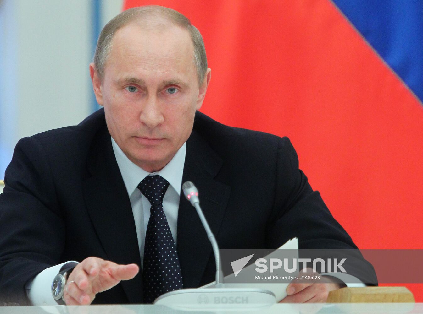 Kremlin meeting on progress in presidential edict implementation