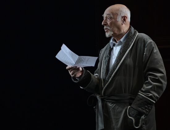 Dress rehearsal of "Okayomovs’ Lifetime" at Vakhtangov Theater