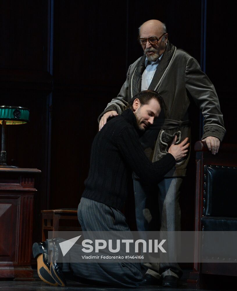 Dress rehearsal of "Okayomovs’ Lifetime" at Vakhtangov Theater