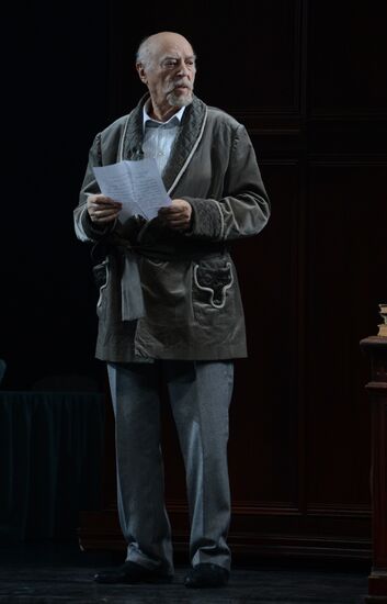 Dress rehearsal of "Okayomovs’ Lifetime" at Vakhtangov Theater