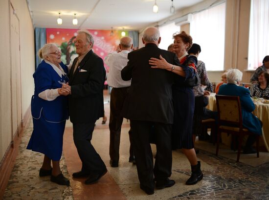 Veterans meet before Victory Day