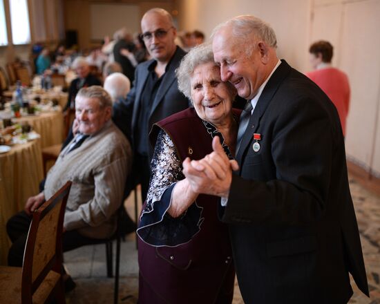 Veterans meet before Victory Day