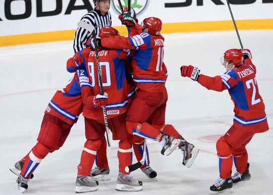 2013 IIHF Ice Hockey World Championship. Russia vs. USA