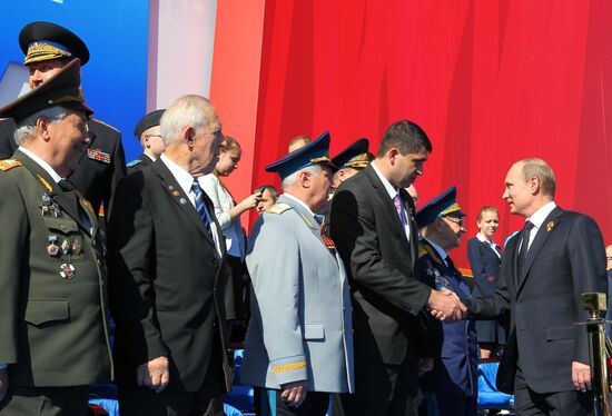 Vladimir Putin attends parade on Red Square