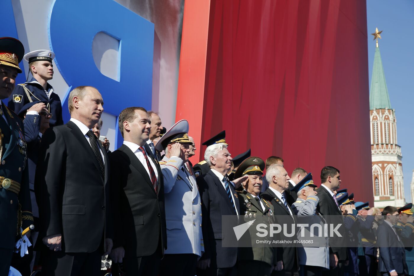Vladimir Putin attends parade on Red Square
