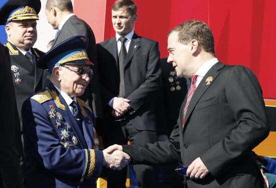 Vladimir Putin attends parade on Red Square