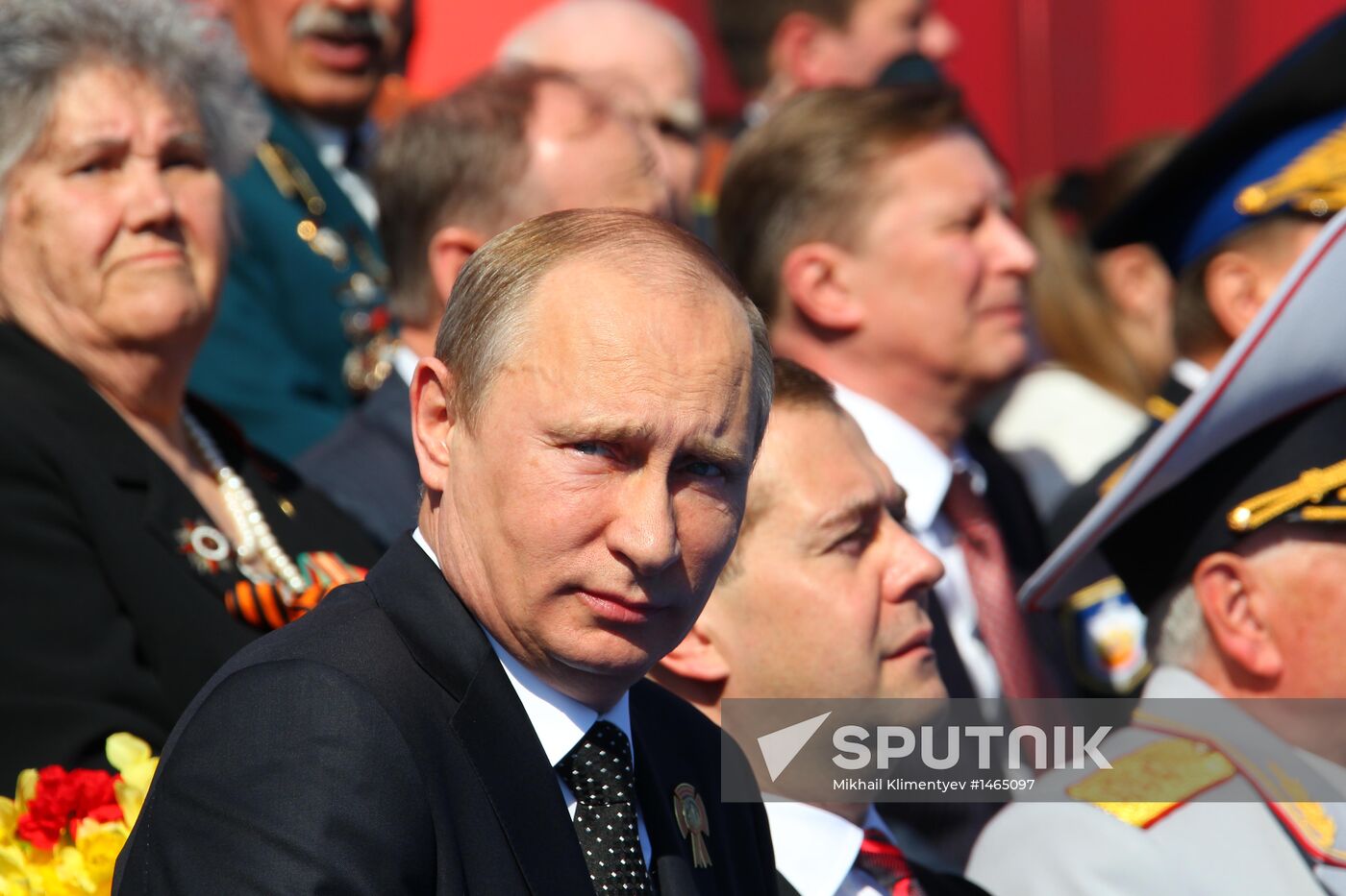 Vladimir Putin attends parade on Red Square