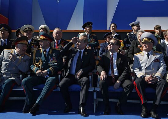 Vladimir Putin attends parade on Red Square