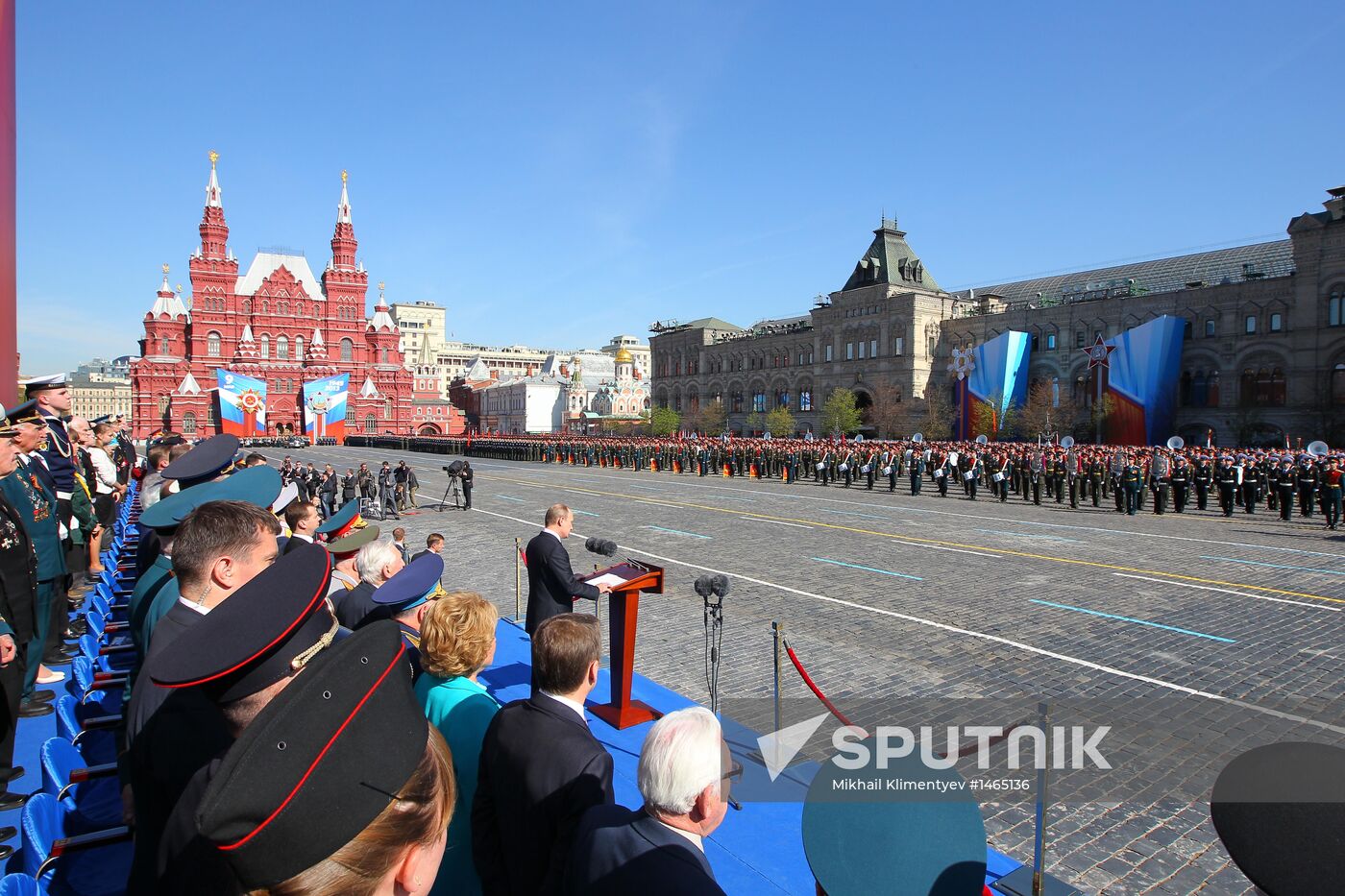 Vladimir Putin attends parade on Red Square