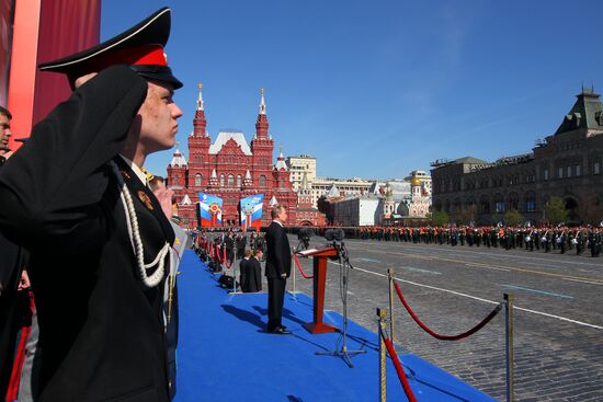 Vladimir Putin attends parade on Red Square