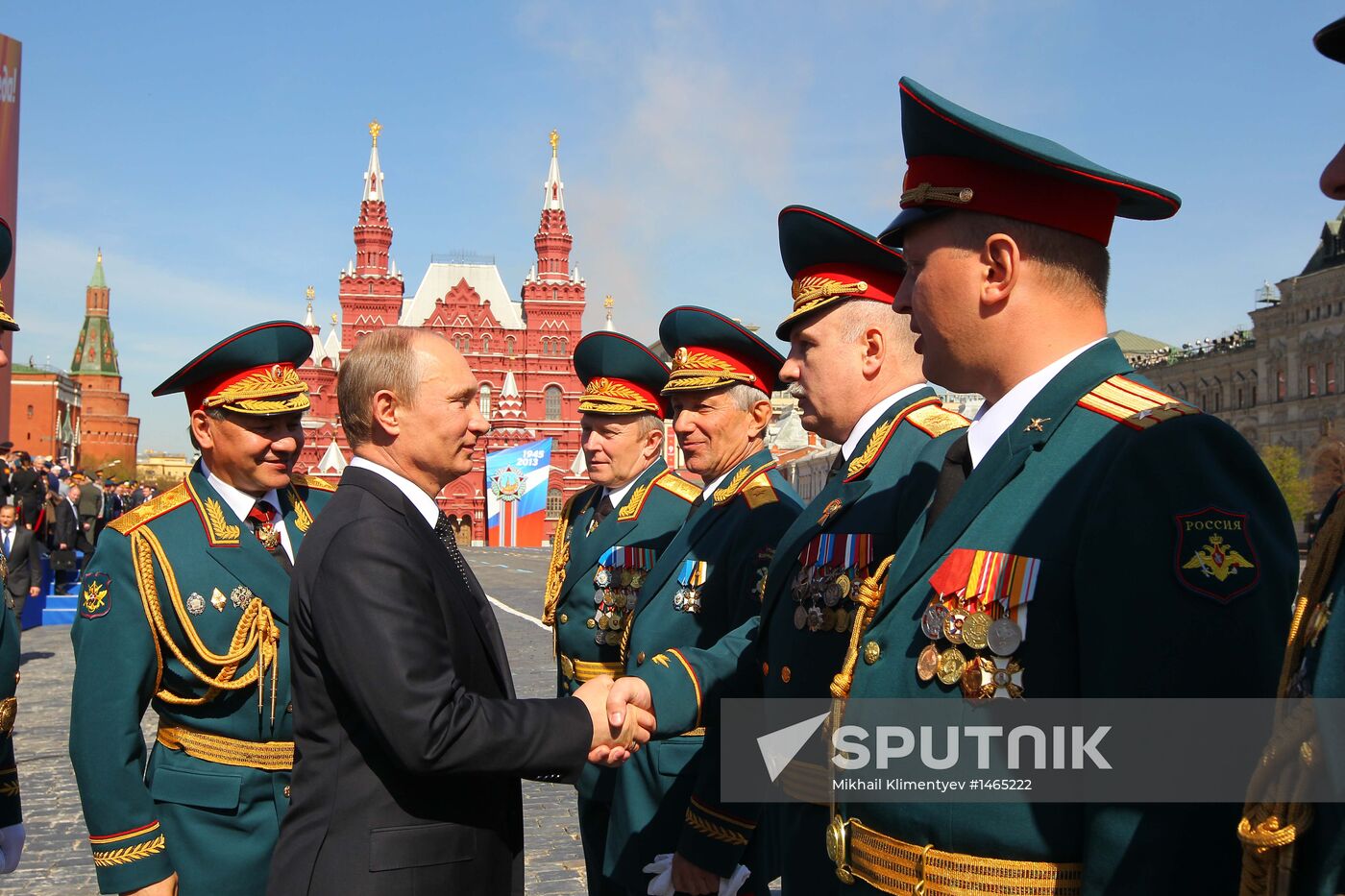 Vladimir Putin attends parade on Red Square