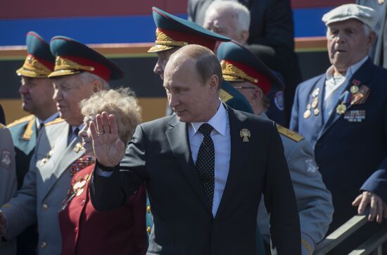 Vladimir Putin attends parade on Red Square