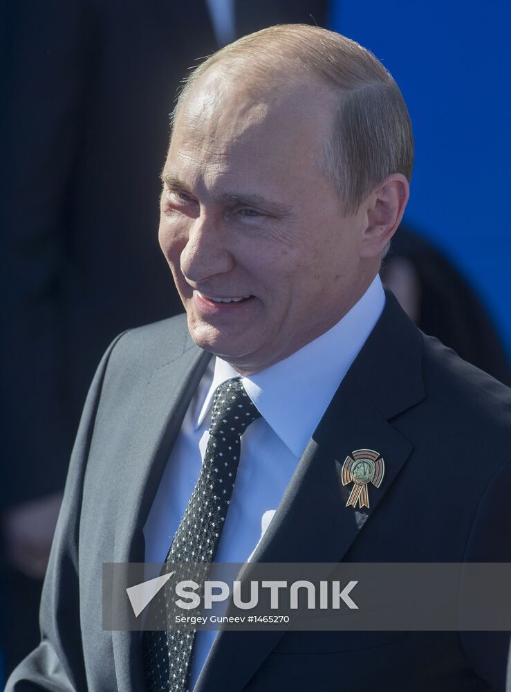 Vladimir Putin attends parade on Red Square