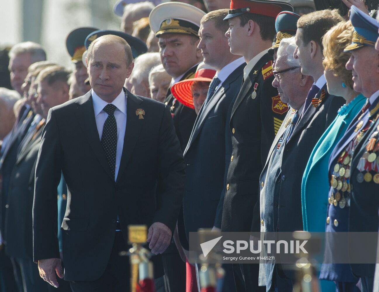 Vladimir Putin attends parade on Red Square
