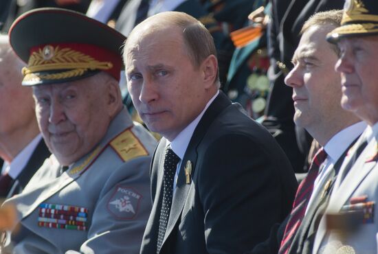 Vladimir Putin attends parade on Red Square