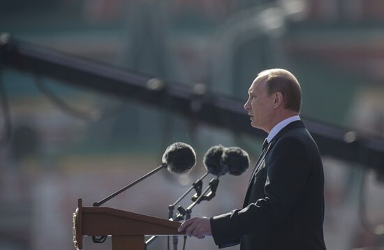Vladimir Putin attends parade on Red Square