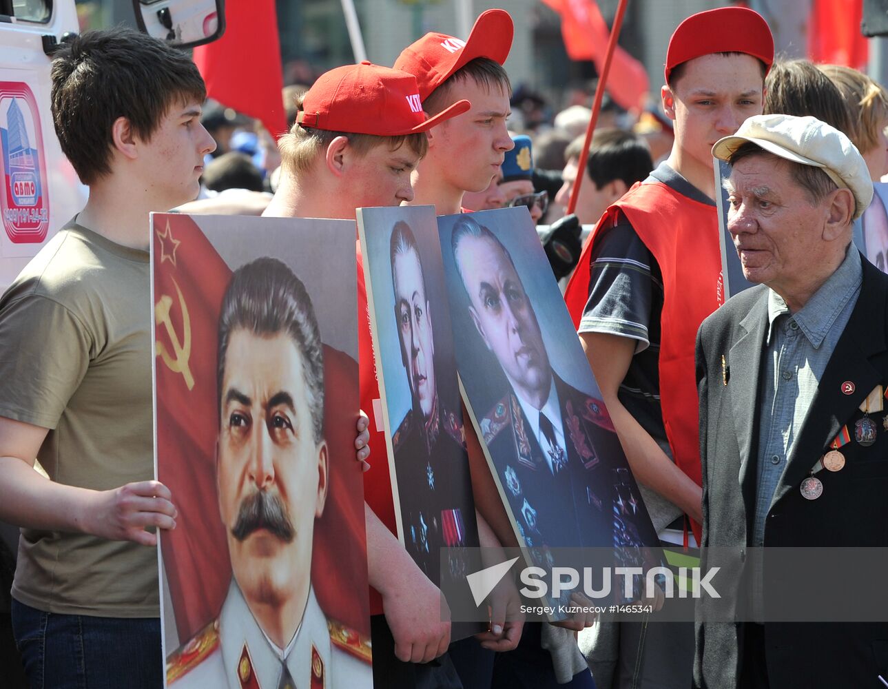 Communist Party march to celebrate USSR victory in World War II